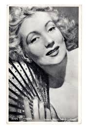 Vintage LILLIAN EARLE Famous English Actress IGNED 3.5x5.5" Postcard FN 6.0 