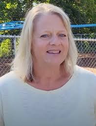 Kendra Downs's Instagram, Twitter & Facebook