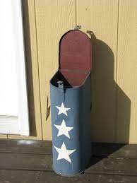 For the most part you just fill the bucket within an inch of the. Diy Outdoor Ashtray 19 Best Ashtrays Images On Pinterest Outdoor Ashtray Diy Wallmounted Outdoor Ashtray Hageute Pinterest
