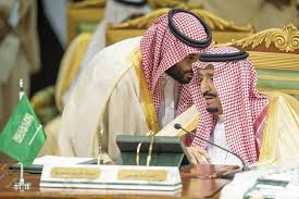 Penganiayaan yang menimpa hermansyah terjadi pada minggu, 9 juli 2017. Pakar Ekonomi Jatuh Era Arab Saudi Berduit Berakhir