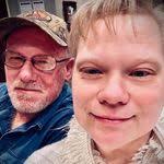 Robert Bennefield's Instagram, Twitter & Facebook