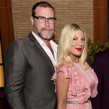 We have her phone number and we will give it to you for free! Tori Spelling Breaks Her Silence On Those Dean Mcdermott Breakup Rumors Just Bureaucracy