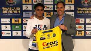 Find the latest ryan mmaee news, stats, transfer rumours, photos, titles, clubs, goals scored this season and more. Le Standard Prolonge Ryan Mmaee Puis Le Prete A Waasland Beveren