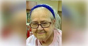 Lou Crouch's Instagram, Twitter & Facebook