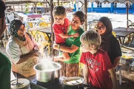 Others require a daily/monthly contribution fee for the food. Volunteer In Malaysia Turtles Orangutans Scuba Coral