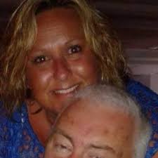 Natalie Vinton (@nataliev43)