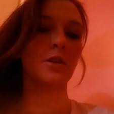 Lorena Pearson (@lorenapearson92)