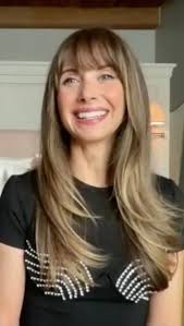 Amy Schumer and I had the same theatre professors at Towson University 🎭💗  Love this shoutout for my Alma matter @towsonuniversity and professors  Steven Satta & Robyn Quick! @amyschumer @netflixfilm @netflixfilm  @jillianbell