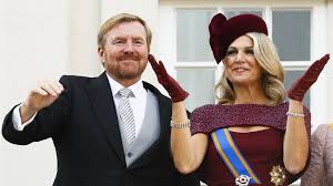 Een baard laten staan hoort blijkbaar bij des konings ultieme gevoel van vrijheid. Willem Alexander Ook Met Baard Op Prinsjesdag Rtl Nieuws