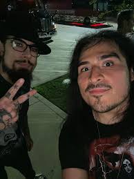 Perry's behavior towards Dave, Eric, and Stephen in Rock 'N' Roll Fantasy  Camp