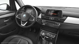 Bmw seria 2 active tourer se potriveşte perfect în oraşele de azi, atât în dreptul cafenelelor, cât şi pe bulevarde şi marile intersecţii. Bmw 2 Active Tourer Dimensions And Boot Space Hybrid And Thermal