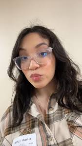 How beautiful is my friend?? Step by step guide to looking sculpted and  bright in no time. 😍