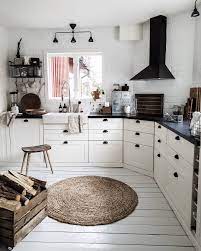 A black and white kitchen is a stylish colour scheme for any modern kitchen, so check out these beautiful monochrome design ideas. 10 Amazing White Country Kitchens To Die For Decoholic