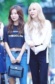 Sie hat zwei jüngere schwestern namens seulgi . Mamamoo S Moonbyul To Feature Red Velvet S Seulgi On Her Solo Debut Mv Moonbyul Mamamoo Moonbyul Mamamoo