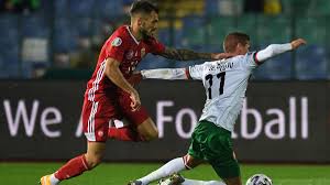 A kapitány a kapusok kiválasztásánál a rutinban bízott, azt viszont nagyon sajnálja, hogy sem. Futball Eb A Magyar Valogatott Fontos Jatekosa Marad Le A Tornarol Infostart Hu