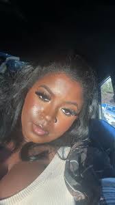 Hi everyone! I'm new here and moving here permanently! I'm super excited!