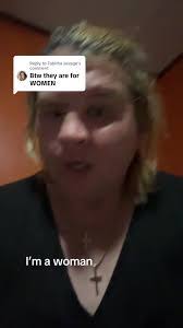 Tabitha Savage's Instagram, Twitter & Facebook