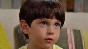 Beautiful Anticipazioni 28 maggio 2022: Douglas spiazza Hope, “Liam se n'è  andato. Ora papà può vivere con noi!”