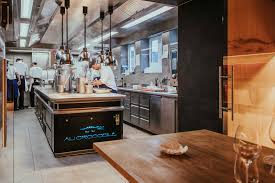 Au Crocodile Accueil Strasbourg Menu Prix Avis Sur Le Restaurant Facebook
