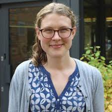 Dr Angharad de Cates