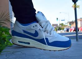 The Nike Women S Air Max 1 Essential In Brigade Blue Features Soft White Values With Just A Hint Of Color That Make These Great All Year Round This Retro Sty