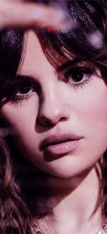 2020 Selena Gomez Iphone 11 Wallpapers Free Download
