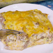 Biscuits And Gravy Casserole Spicy Southern Kitchen Video Recipe Video Breakfast Recipes Casserole Breakfast Recipes Recipes