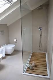 Douche Au Grenier Amenager Petite Salle De Bain Idee Salle De Bain Installation Douche