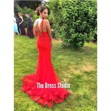 Any answers appreciated and i will award best answer to someone. Prom Experts The Dress Studio