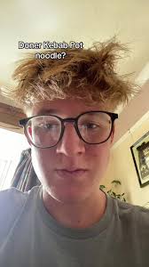 Somsone who eats doner kebabs needs to try and compare #scran #kebab  #potnoodle #food #foodreview