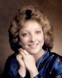 Amber Lambert's Instagram, Twitter & Facebook