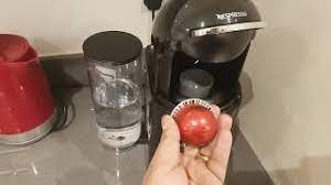 Krups xn900t nespresso vertuo plus titanium. Nespresso Vertuo Plus Krups Youtube