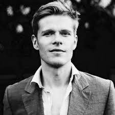 Bob Crewe's Instagram, Twitter & Facebook