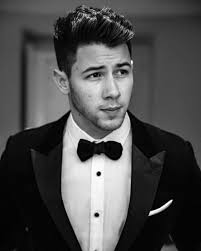 10 Potret Nick Jonas yang Bakal Bikin Makin Ngefans!