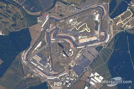 Az f1 irányítóinak pénteki közleménye szerint most azon dolgoznak a promóterrel és. Juniusig Biztosan Nem Erkezik Az Uj F1 Es Versenynaptar