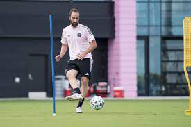 Higuaín misses from the spot as inter miami defeated. Inter Miami Sign Gonzalo Higuain As Third Dp South Florida Sun Sentinel