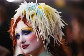 Chappell Roan på 67:e Grammy Awards (2 februari 2025) : r/popculturechat