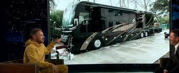 Dax's style is to be commended, as well. Dax Shepard Talks About His Perfect Motorhome That He S Never Taken Out Autoevolution