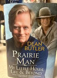 Scott's signing of copies of his book at the Barnes and Noble at  Chesterfield Town Center, NC went