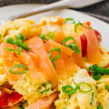 As for the cream cheese i love using salmon cream cheese, onion and chive, or whichever flavor you like. Keto Scrambled Eggs With Smoked Salmon Savory Tooth