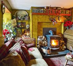 The english cottage interior follows suit and brings that english garden inside through the use of pretty floral chintz fabrics. 40 Cozy Small Living Room Ideas For English Cottage The Urban Interior Small Cottage Interiors Irish Cottage Interiors Cottage Interiors