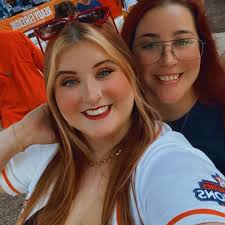 What are the best brunch spots in Woodland and Conroe area for avocado egg  toast?