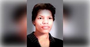 Mamie Howard's Instagram, Twitter & Facebook