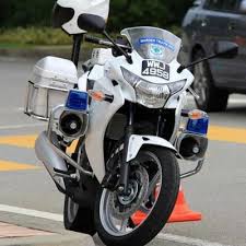 Kirimkan email kepada kami jika anda memerlukan bantuan dari kami pt asuransi jasa indonesia, kami akan membantu anda sediakan informasi yang anda butuhkan. Polis Bantuan Auf Twitter Mrbaboota Haha Rndu Kat Moto Cbrtu Yg Ni Laju Sgt Haha