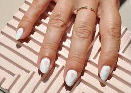 Neutral nails are awesome for many reasons because they don't make you bored, they are suitable for many outfits and often appropriate for work. Neutral Nail Ideas That Look Good With Everything Fashionisers C