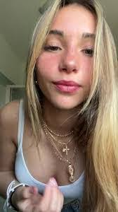 Adam Holtzclaw's Instagram, Twitter & Facebook