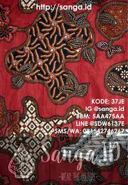 Gubahan motif yang cantik tidak lengkap sekiranya susunan motif tersebut ke atas kain tidak menarik. Batik Sekar Jagad Wikipedia Bahasa Indonesia Ensiklopedia Bebas