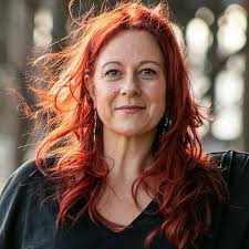 Create Your Blockbuster Life: How to Step Out of the Wings into Your  Spotlight: Meredith, Deborah: 9780993465260: Amazon.com: Books