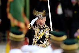 يڠدڤرتوان اڬوڠ) ialah gelaran rasmi bagi ketua negara malaysia. Dua Kali Sultan Kelantan Tak Sempat Tamatkan Tempoh Pemerintahan Sebagai Agong Lihat 5 Lagi Trivia Ini Remaja