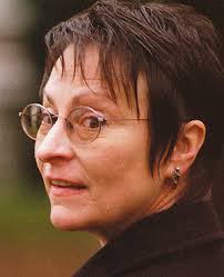 Hannah Wiley moves beyond dance to foster an arts community